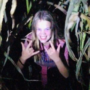 Meet your Posher, Sam